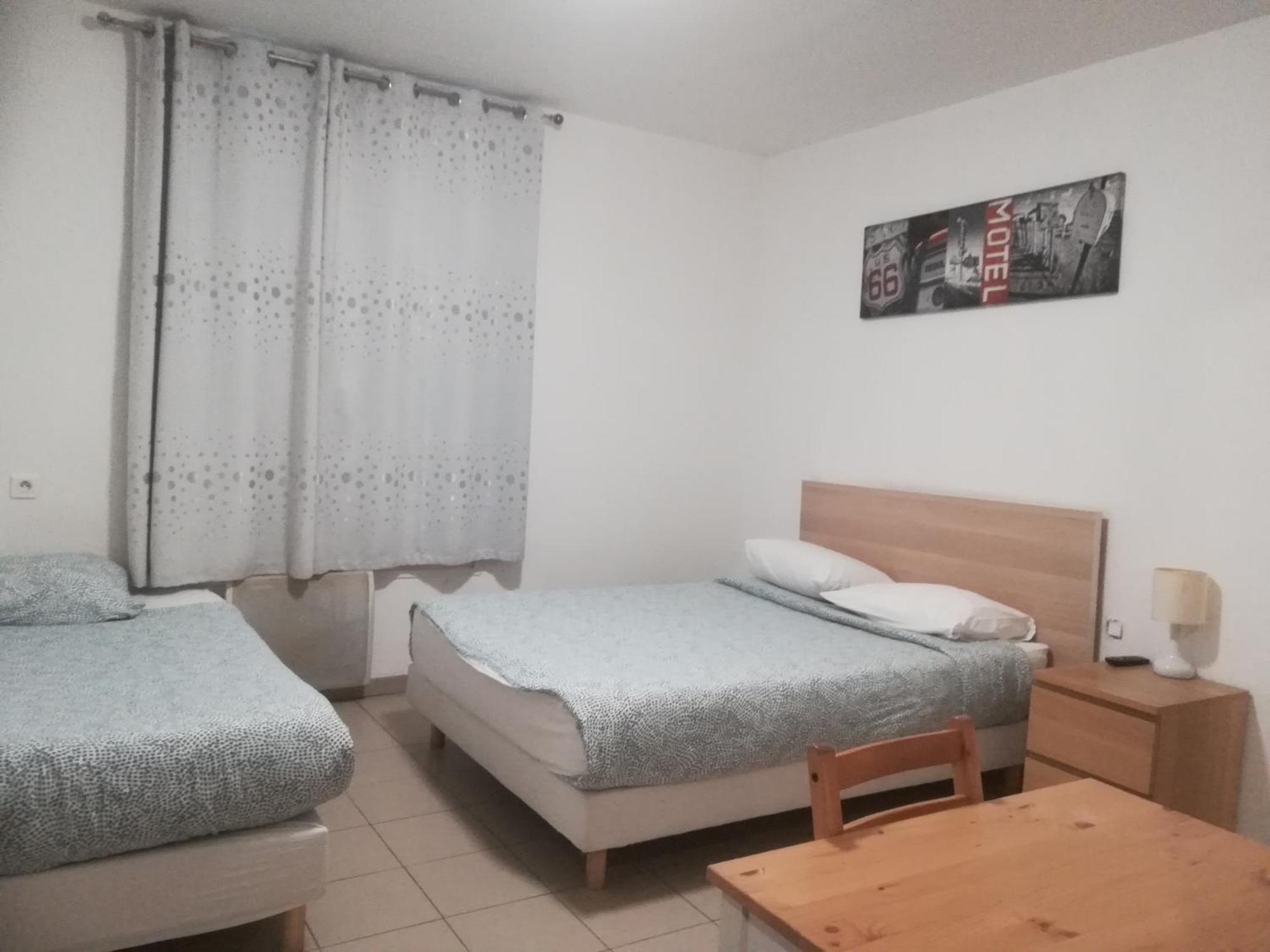 Hôtel Vauban Livry-Gargan Ngoại thất bức ảnh
