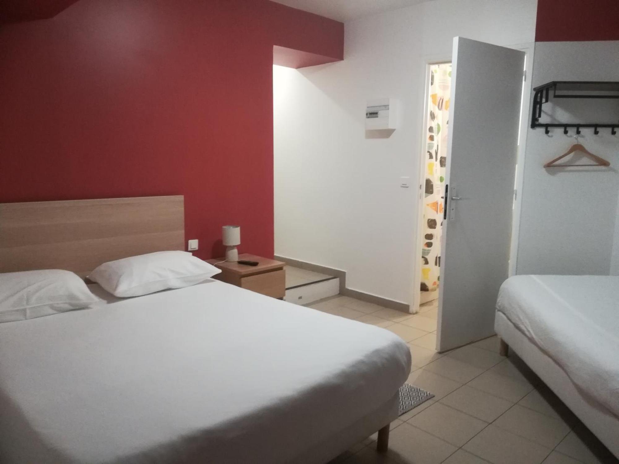 Hôtel Vauban Livry-Gargan Ngoại thất bức ảnh